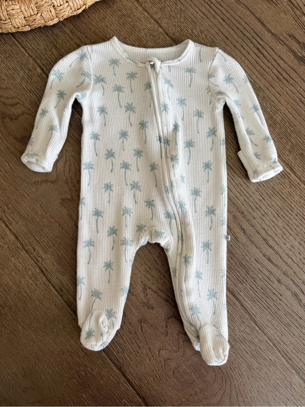 Like New! Caden Lane - PREPPY PALMS BAMBOO WAFFLE ZIPPER FOOTIE! Newborn